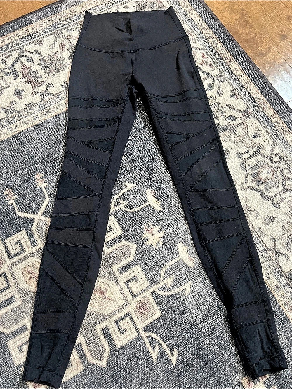 lululemon Nulu High-Rise Mesh-Panel Tight 25" Women's Mesh Panel Leggings Size 4
